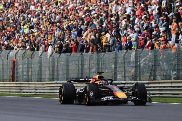 Verstappen ukončil spekulace: Zůstávám v Red Bullu, potvrdil