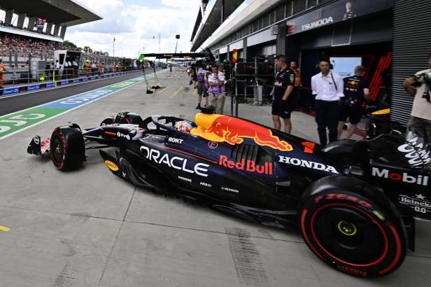 Verstappen hodil ručník do (Hungaro)ringu – a hned dostal za uši
