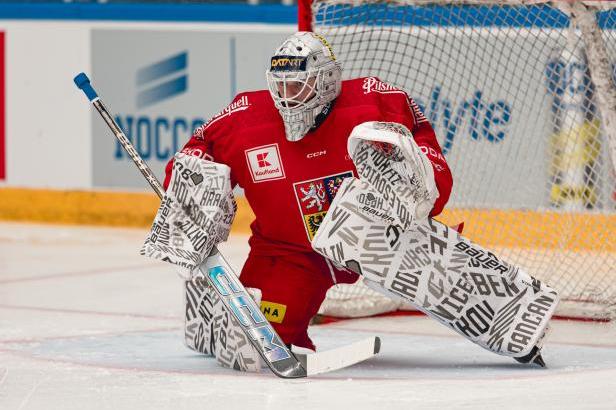 Češi vyhlíží první výhru na Finských hrách, proti Švýcarům bude chytat Kořenář