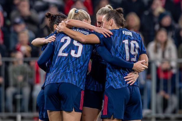 SESTŘIH: Arsenal v Lize mistryň otočil utkání s Realem