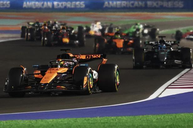 Sprint i kvalifikaci v Kataru vyhrál Piastri a ztrácí na Nor...