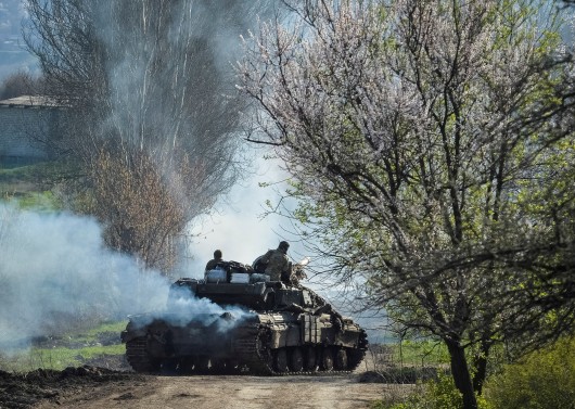Ukrajinští vojáci na frontové linii u Bachmutu,  Autor: Oleksandr Klymenko,  Zdroj: Reuters