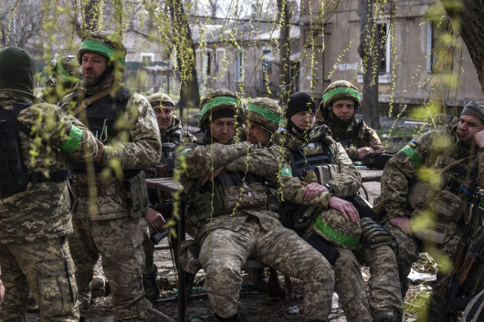 Ukrajinští vojáci u Bachmutu Zdroj: Profimedia